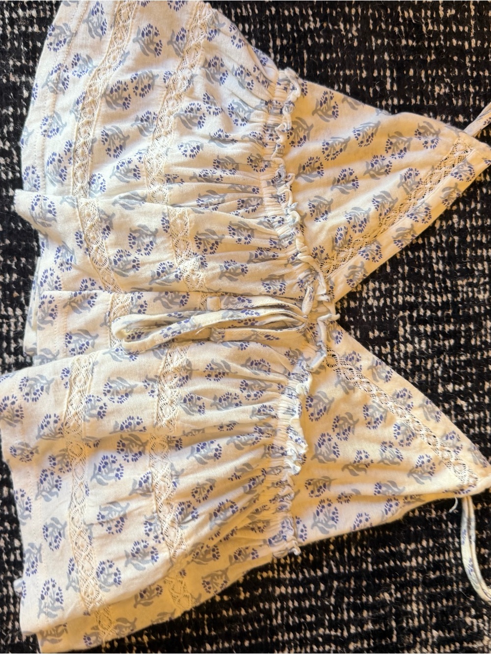 Urban Outfitters Floral Lace Trim Tank Top — Cream with Blue Floral Print
